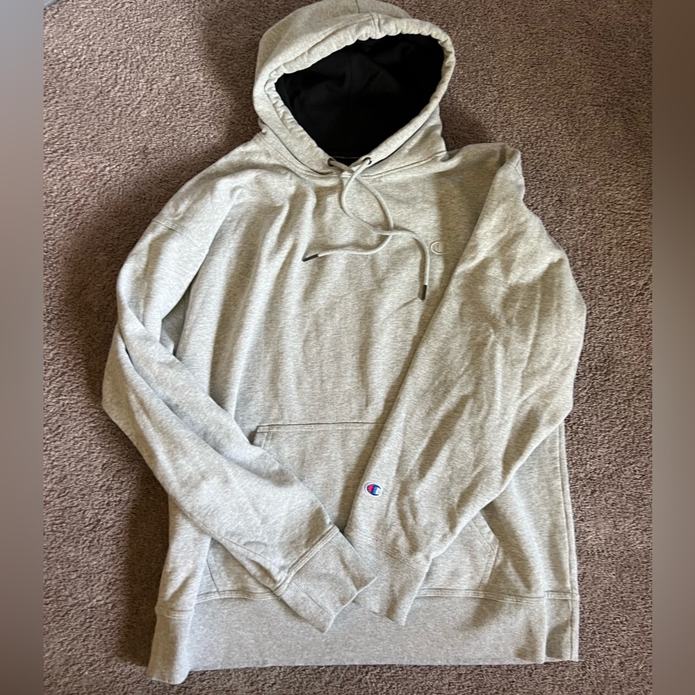 Men’s Campion hoodie